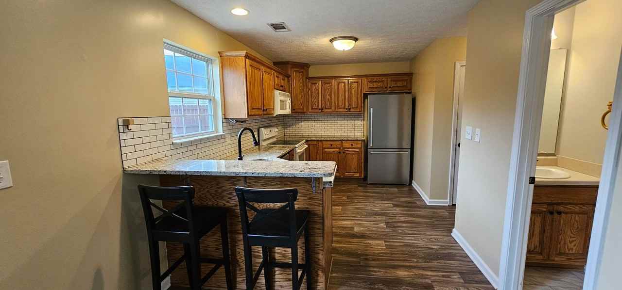 294 Wrightsburg Way - Photo 4 of 35