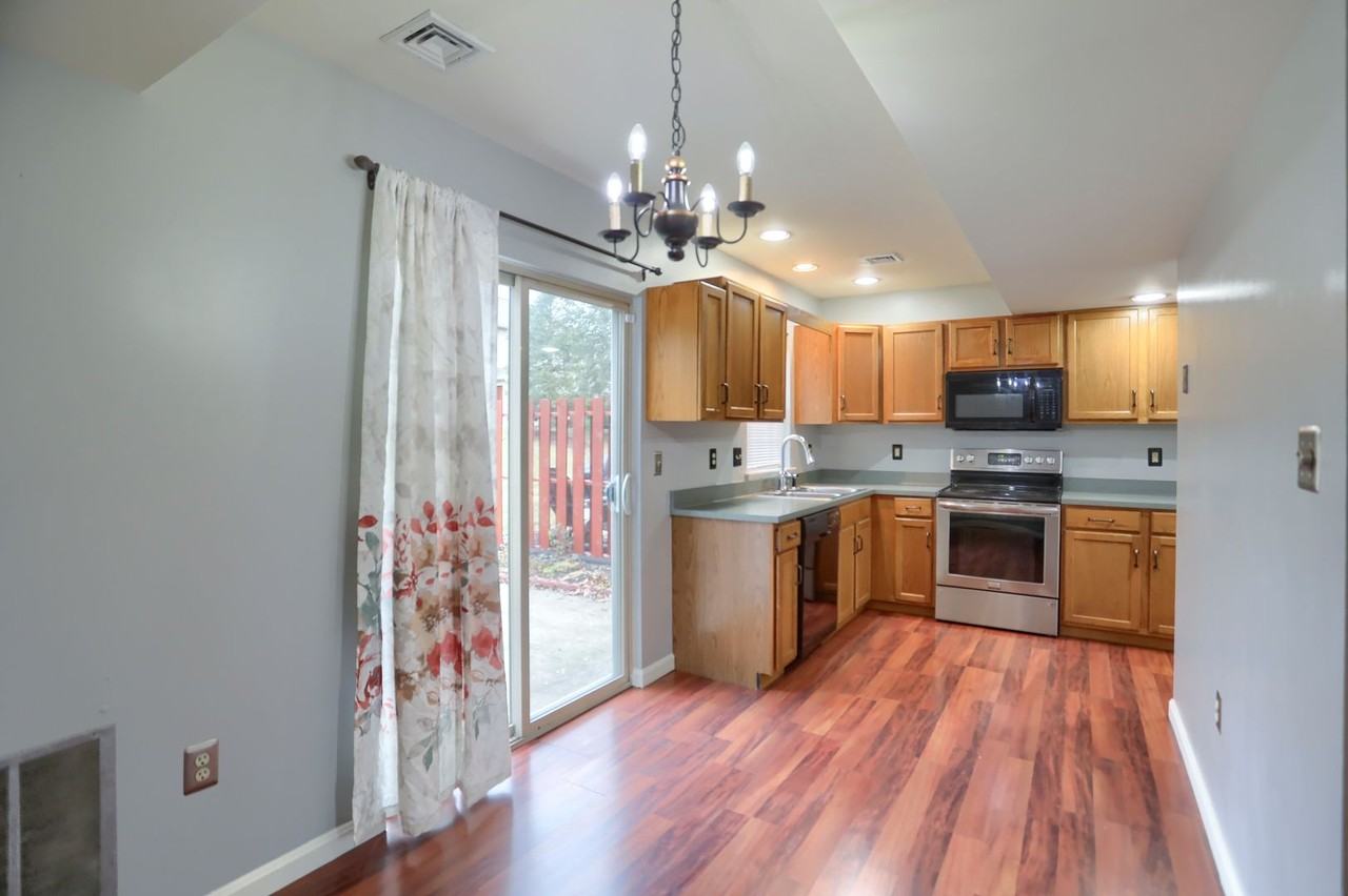 1284 Hunters Ridge Dr - Photo 7 of 27