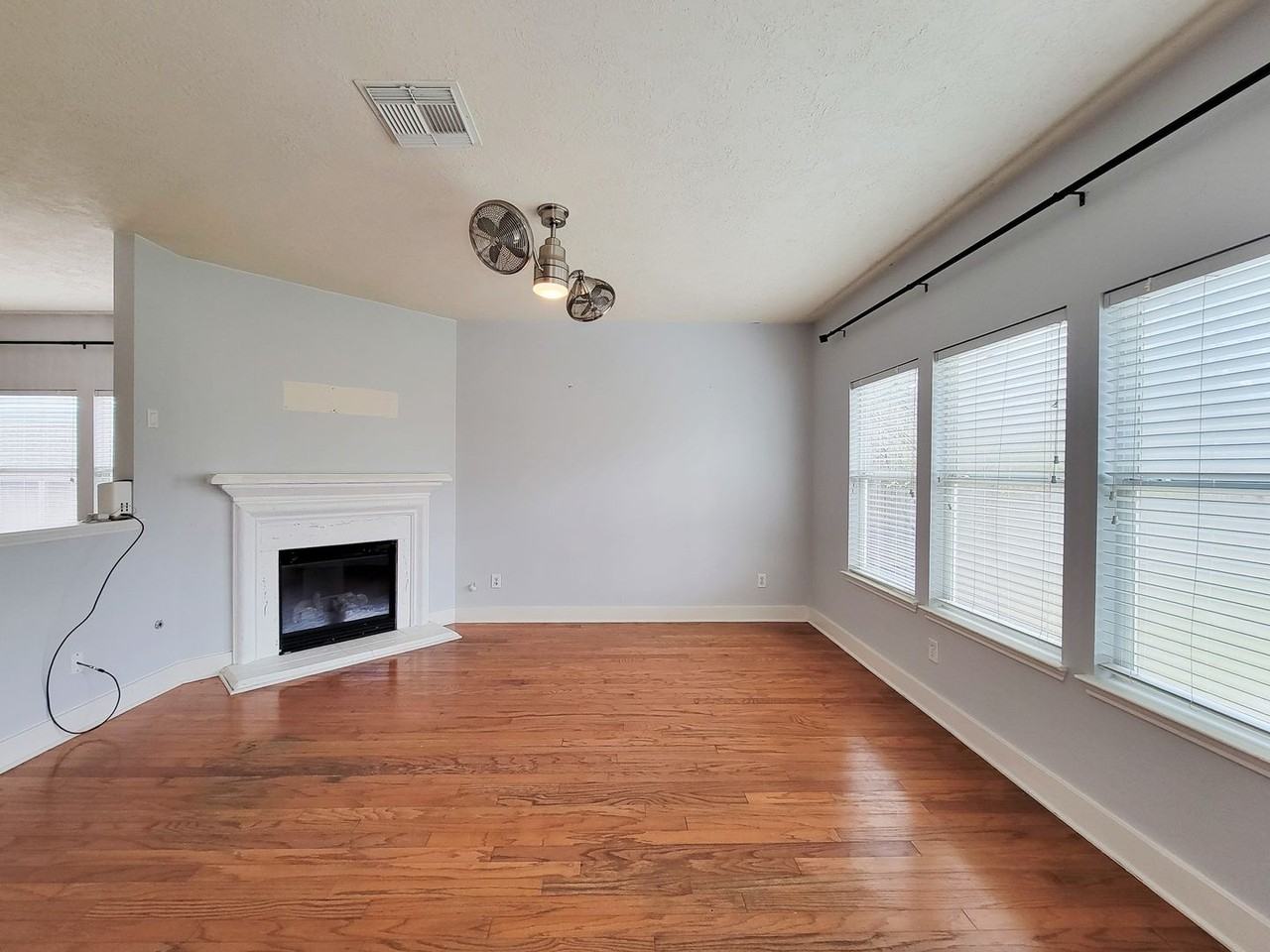 714 Yawl Ct - Photo 6 of 50