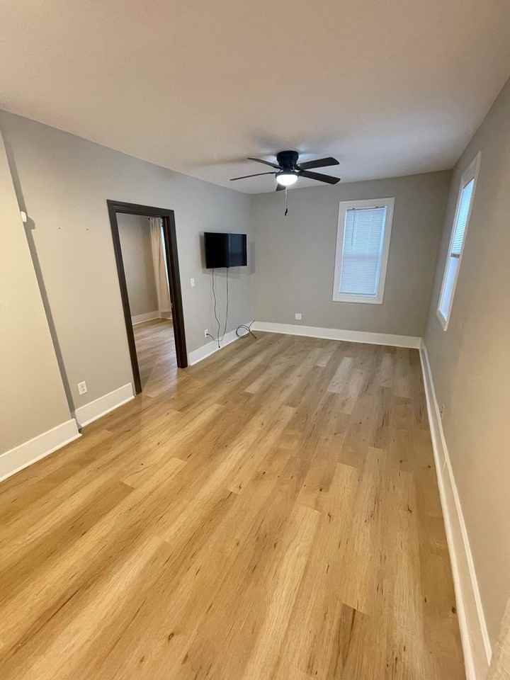 2622 E 2nd St - Photo 6 of 17