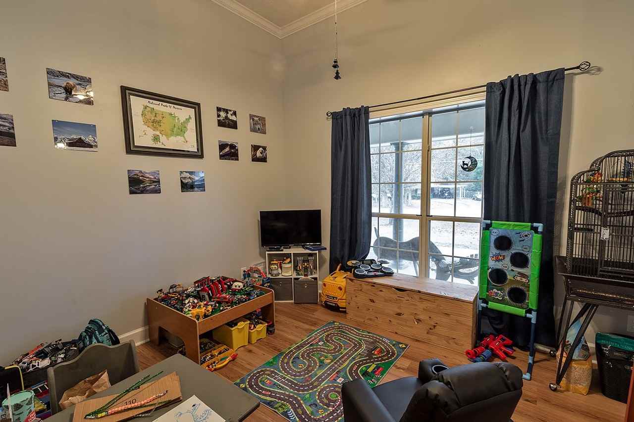 442 Myrick Rd - Photo 6 of 31