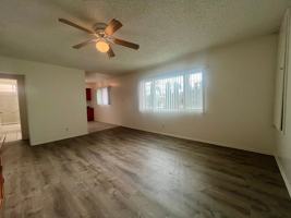 featured image of 611 W 5th St