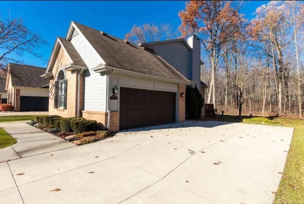 1154 Bluebird Dr - Photo 4 of 29