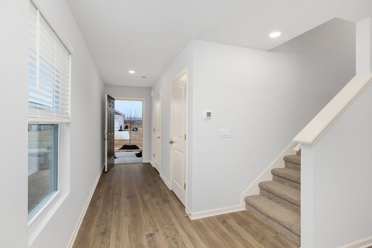 54 54 Jepson Dr - Photo 5 of 38