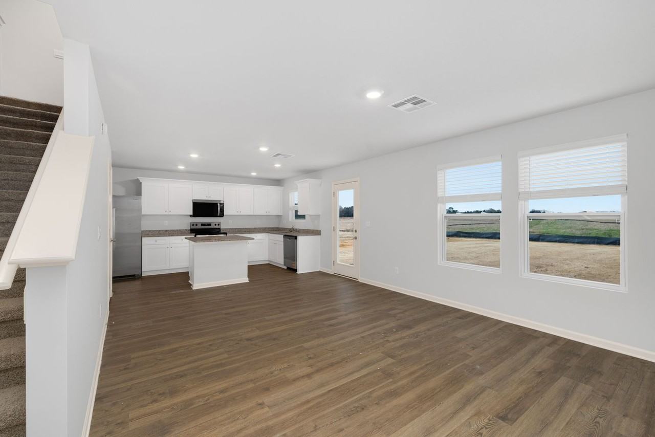 54 54 Jepson Dr - Photo 6 of 38