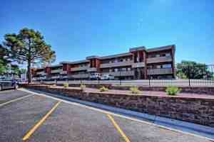 featured image of 625 Hathaway Dr