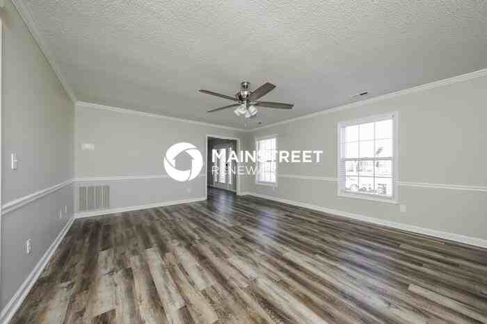 4406 Garden Club St - Photo 3 of 17