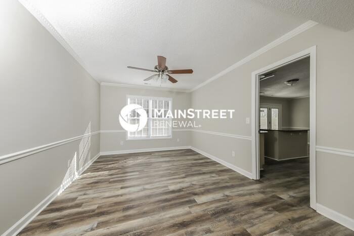 4406 Garden Club St - Photo 4 of 17