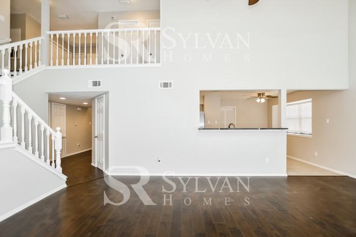 2902 Princewood Dr - Photo 3 of 16