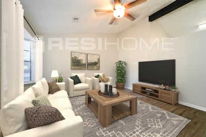 370 Ridge Trl - Photo 5 of 18