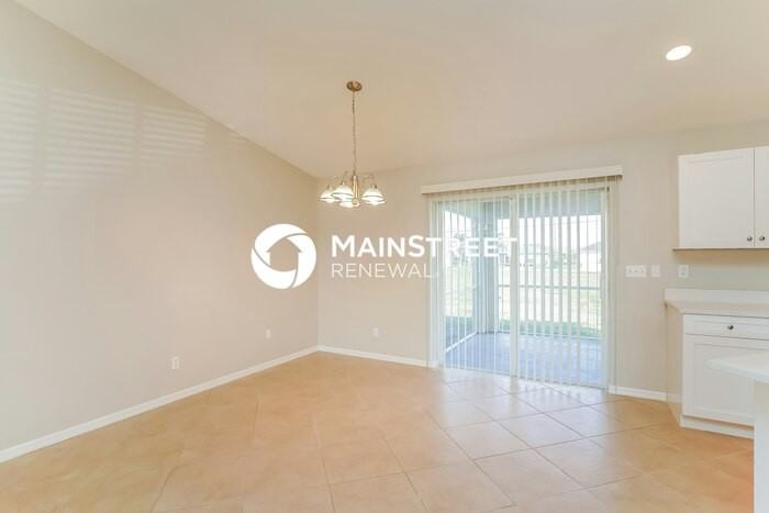 1405 Sw 13th Ter - Photo 6 of 16