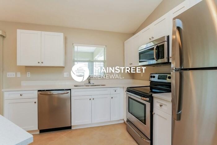 1405 Sw 13th Ter - Photo 7 of 16