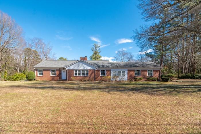 804 Townsend Ave - Photo 3 of 28