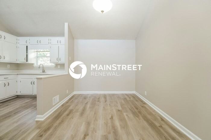 2535 Kelly Lake Dr - Photo 5 of 17