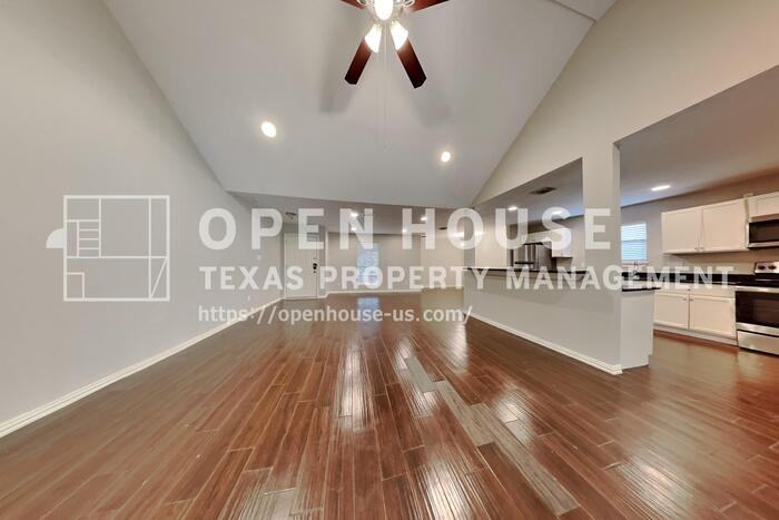 10103 Golden Meadow Dr - Photo 4 of 22