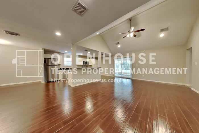 10103 Golden Meadow Dr - Photo 5 of 22