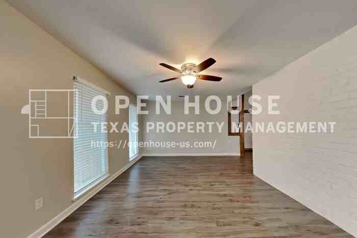 3819 Honey Brook Dr - Photo 5 of 25