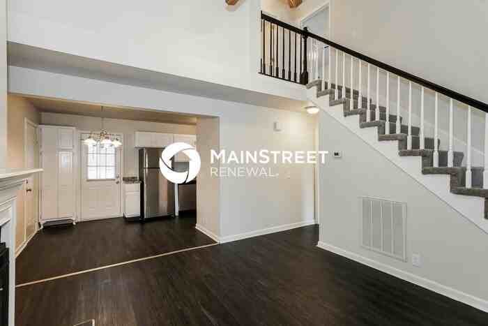 508 Robbie Ann Ct - Photo 2 of 17