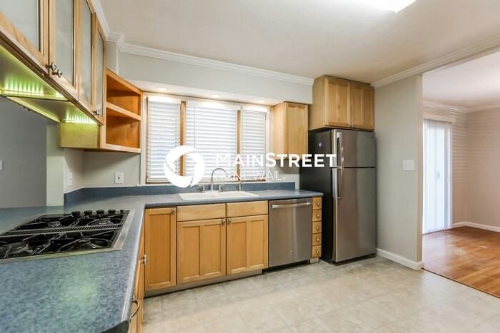 508 E 109th St - Photo 6 of 17