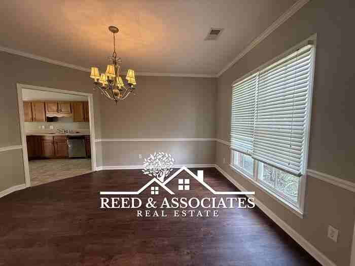 10515 Pisgah Forest Ln - Photo 4 of 16