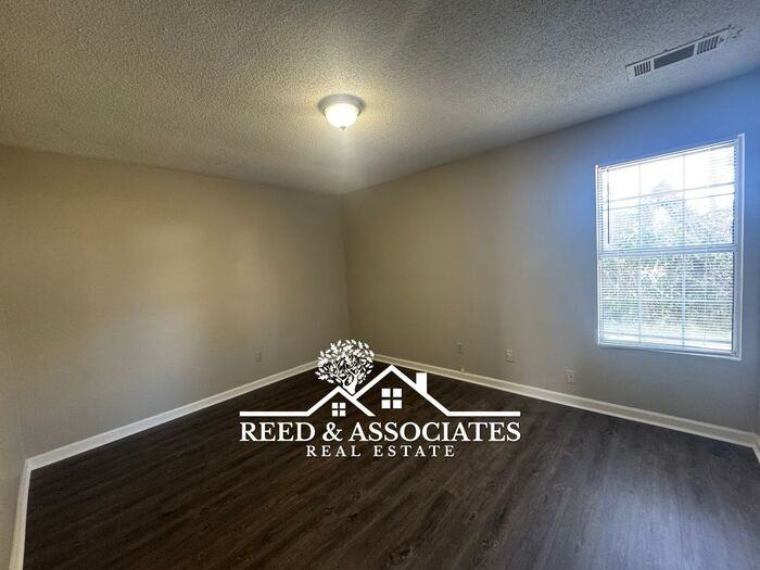 4355 Cleopatra Dr - Photo 5 of 10