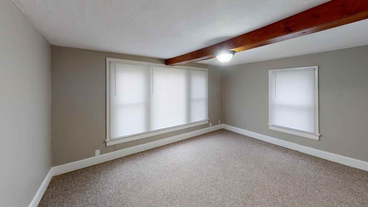 319 W. Chamberlain - 2 #2 - Photo 2 of 5