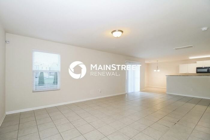 4215 Kendall Farms Way - Photo 2 of 17