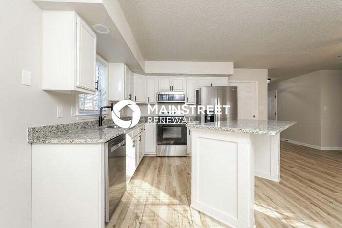 148 Garland St - Photo 7 of 18