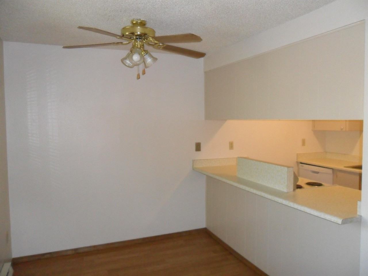 3307 Ratcliff Ln Se #3307 - Photo 6 of 12