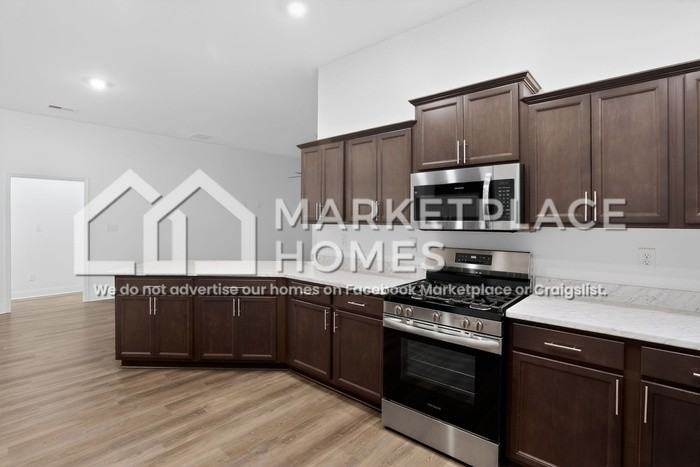 3430 Oodie Ln - Photo 7 of 32