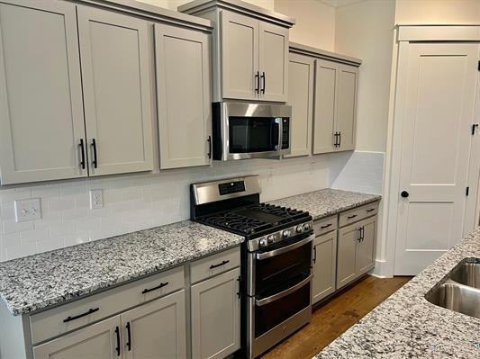 330 Silo Ln #1 - Photo 2 of 4