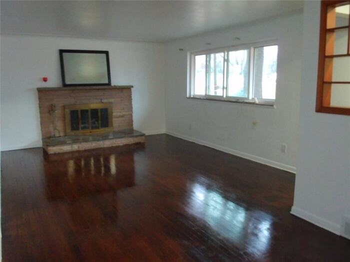 4656 Toepfer Rd - Photo 3 of 18