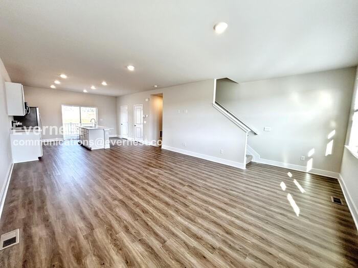 191 Sioux Loop - Photo 4 of 23