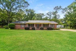 featured image of 6041 Pineleaf Dr