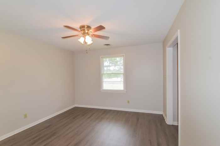 6041 Pineleaf Dr - Photo 7 of 11