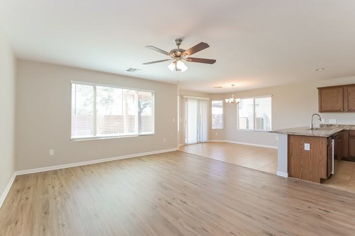 8263 W Melanitta Dr - Photo 4 of 21