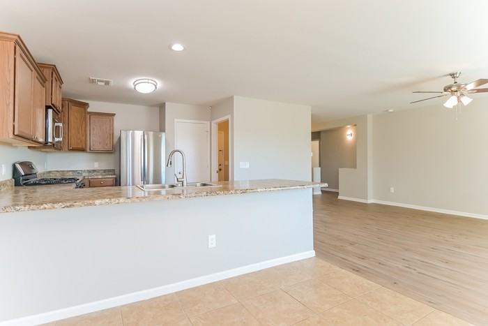 8263 W Melanitta Dr - Photo 6 of 21