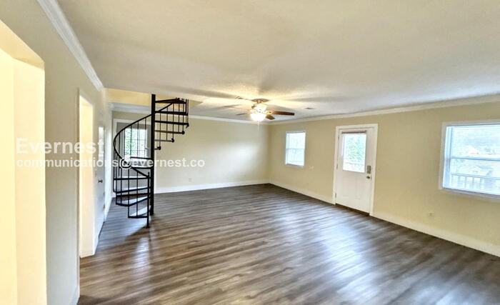 4814 Eldridge Rd - Photo 6 of 22