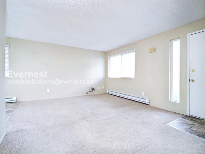 301 E 2nd St - Photo 6 of 16