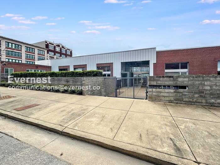 415 S Front St #111 - Photo 2 of 23