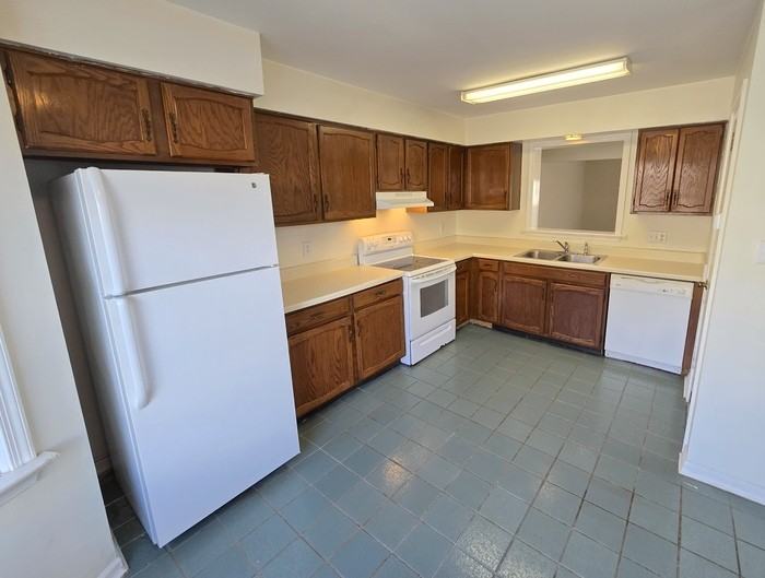 5221 Johnstown Ln - Photo 4 of 26