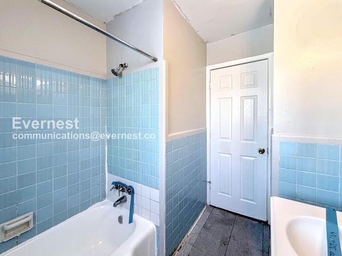 18559 Mackay St - Photo 7 of 17