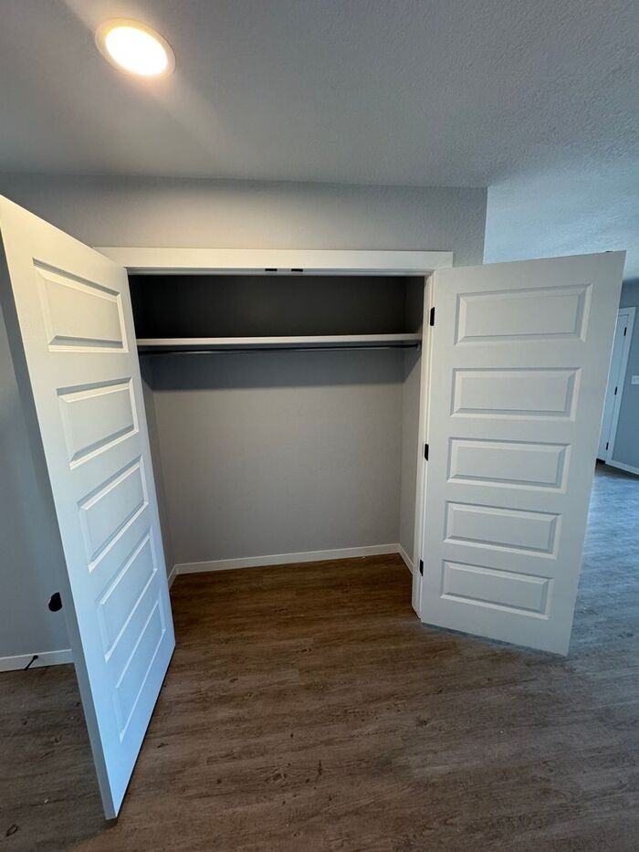 3428 N Ironwood Ave - Photo 7 of 15