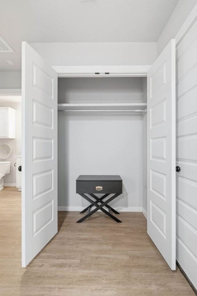 3425 N Ironwood Ave - Photo 7 of 24