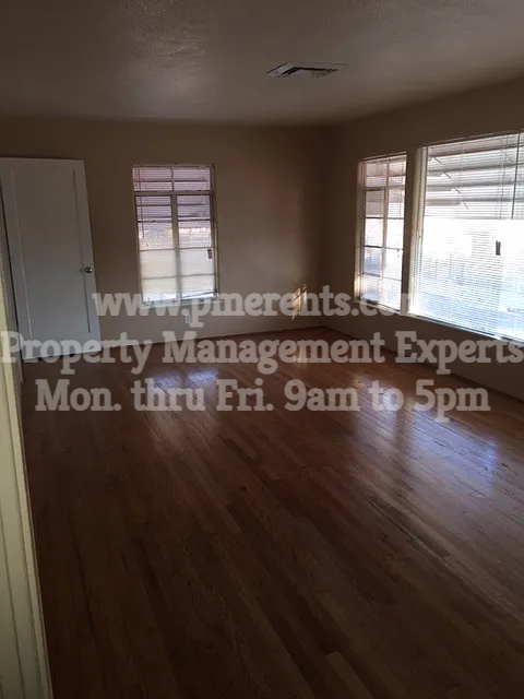 7 E Magnolia St - Photo 5 of 5