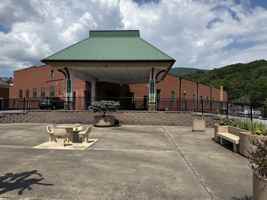 featured image of 215 S Jefferson Ave #109