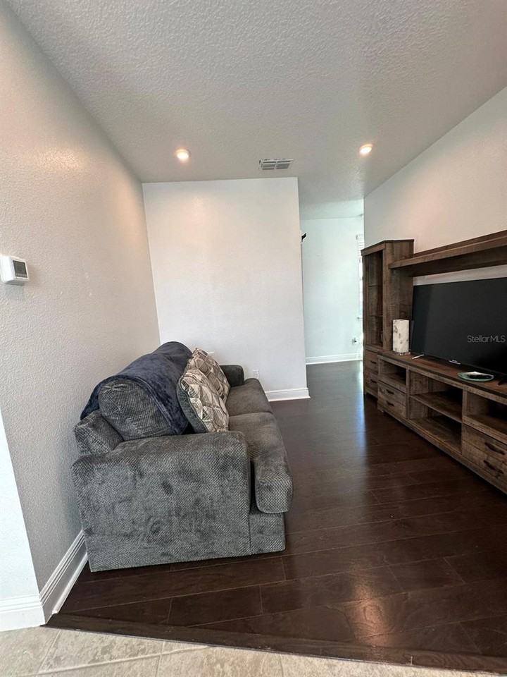 8941 Sperry St #NA - Photo 4 of 20