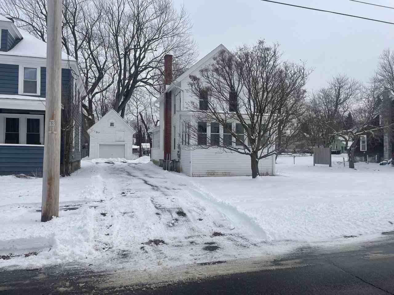 242 N Hamilton St #NA - Photo 2 of 35