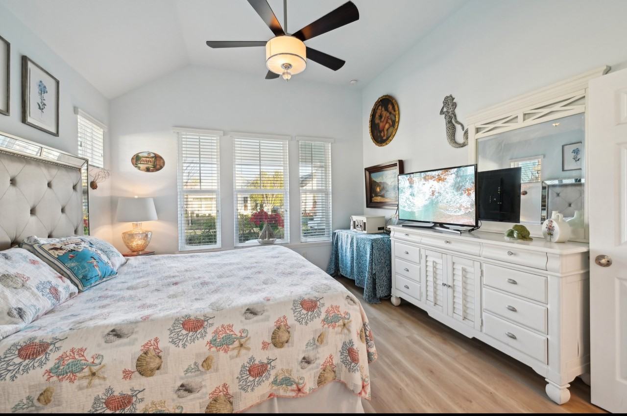 22 Charter Cir #NA - Photo 3 of 8