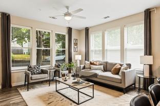 721 E 7th St #2A - Photo 1 of 1